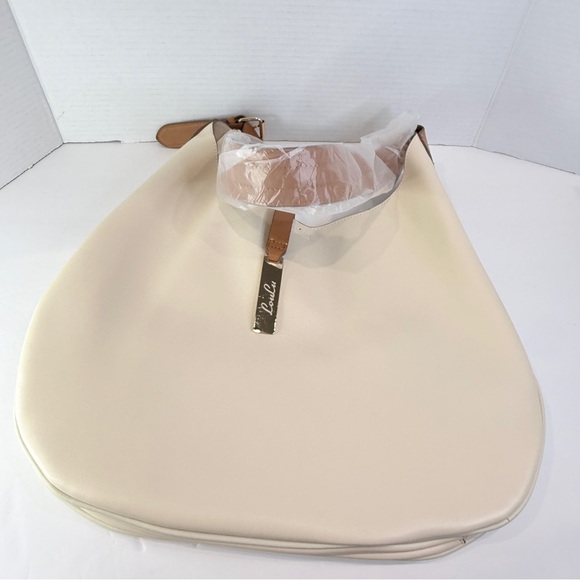 🆕 ✨ LouLu Luxe Creamy Pebble Shoulder Tote – Sleek & Sophisticated Carryall ✨ - Picture 2 of 16